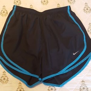 Running shorts